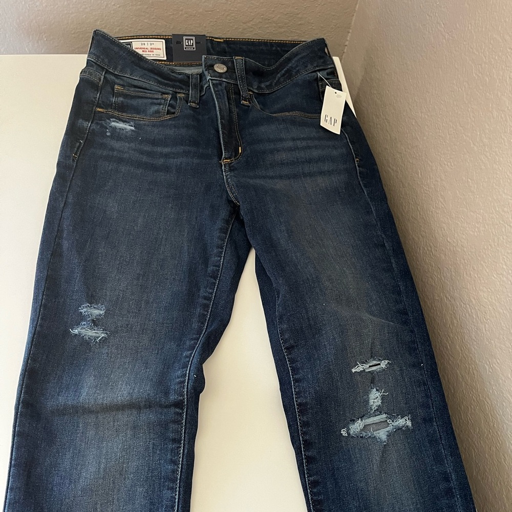Gap Universal Mid rise Jegging